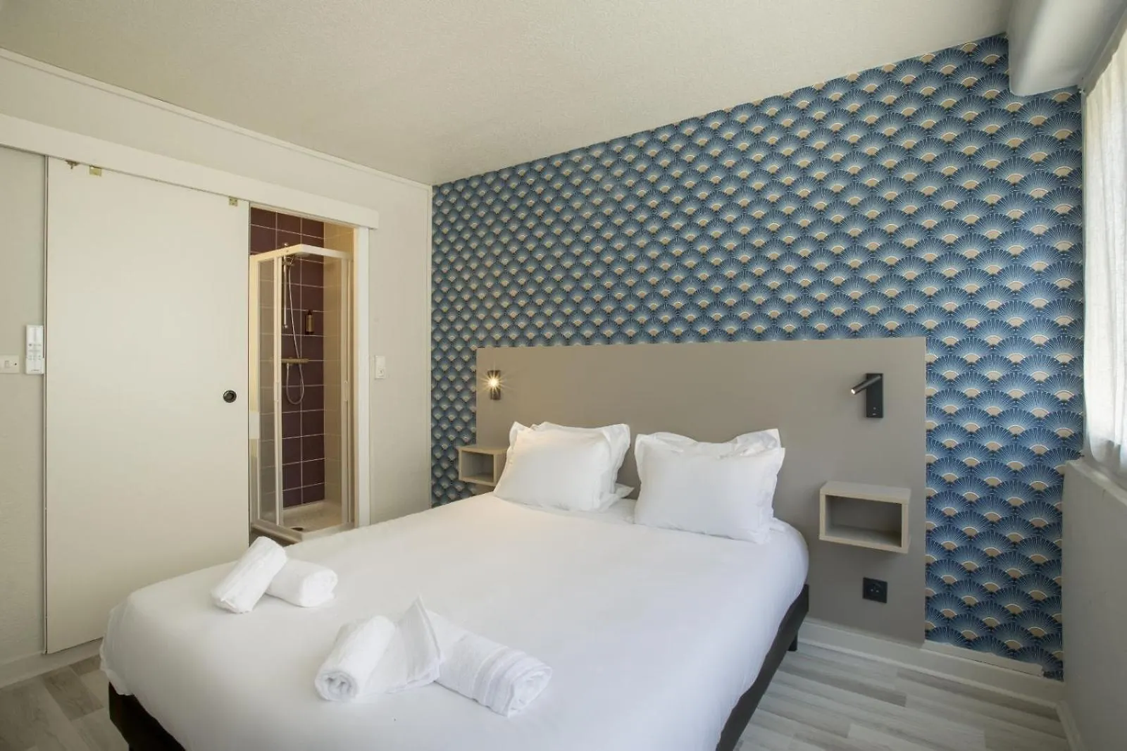 Hotel Gab House - Lyon Bron - Eurexpo City Living Stay