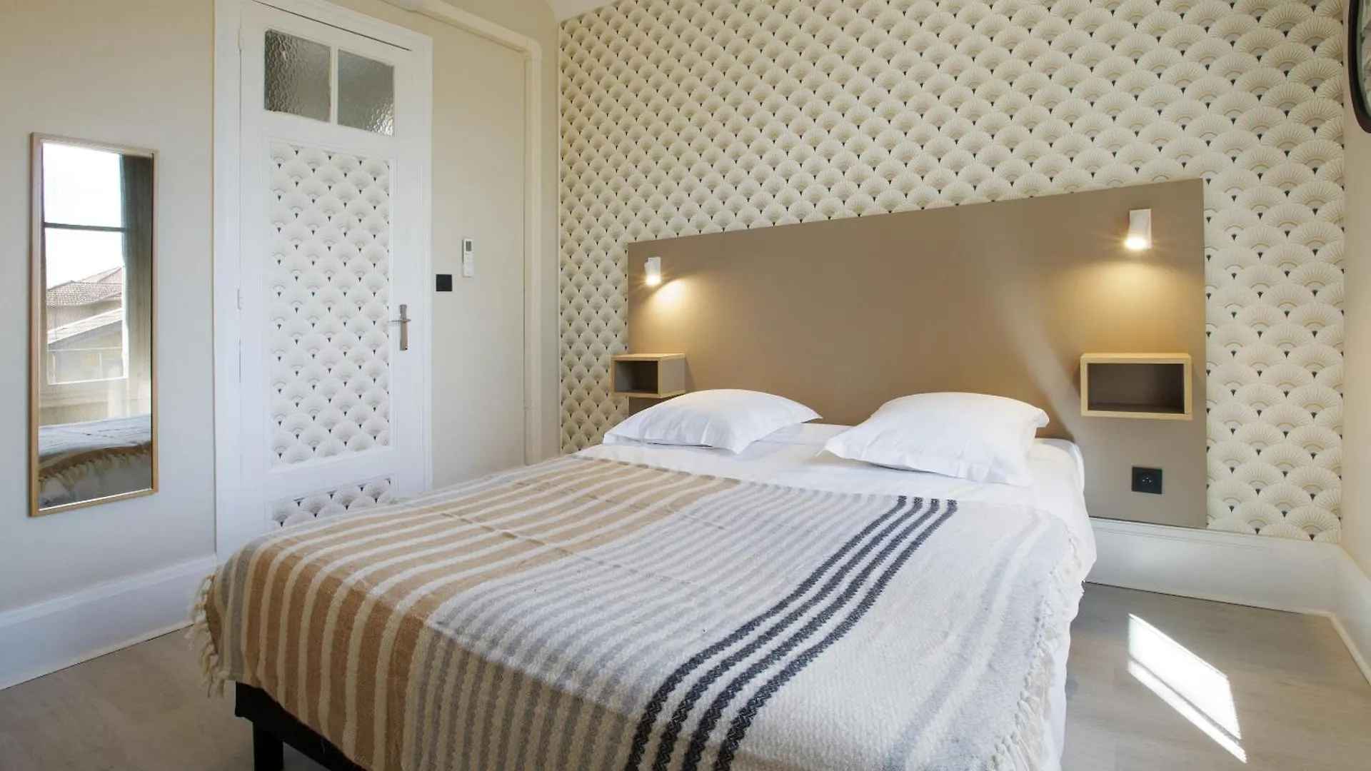 Gab House - Lyon Bron - Eurexpo City Living Stay 0*,